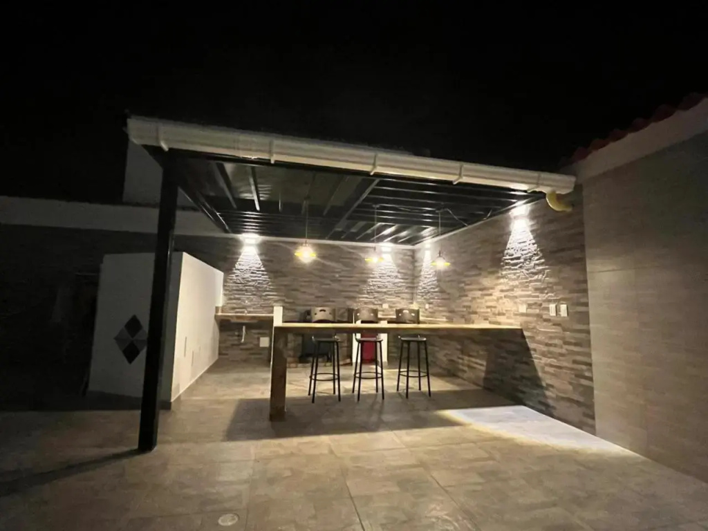 Hermosa y espaciosa casa familiar en Anapoima