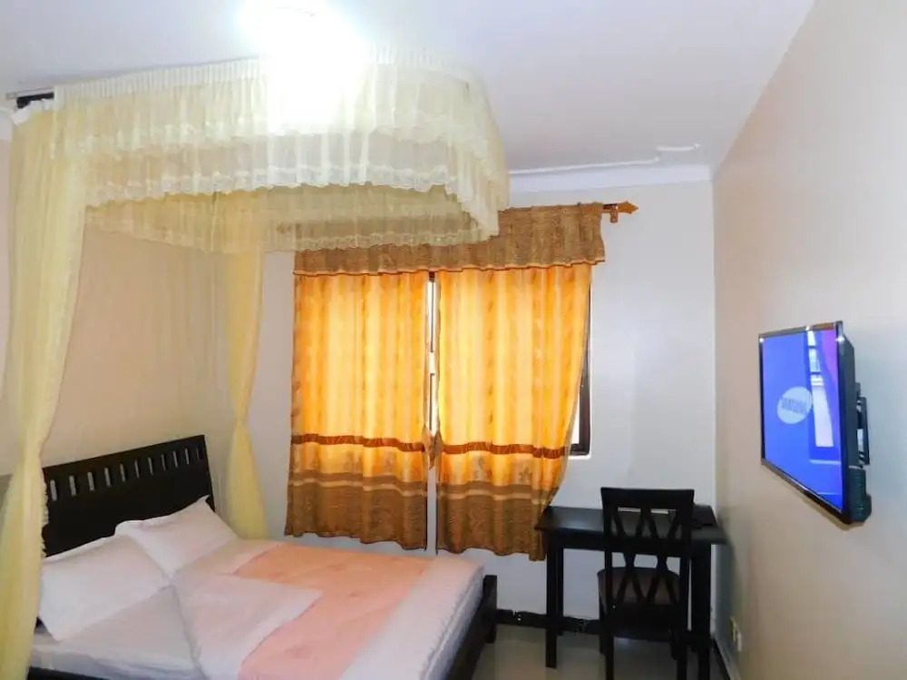 Range Lands Hotel