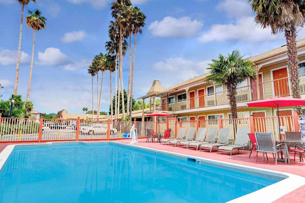 SureStay Hotel by Best Western Santa Cruz