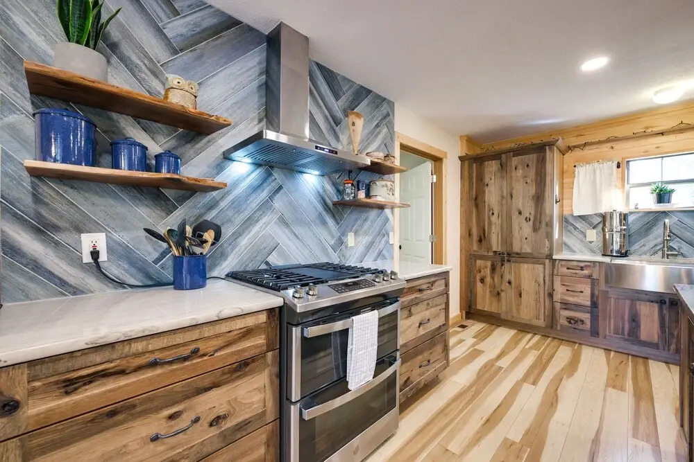 Spacious & Quiet Pagosa Springs Cabin w/ Deck!