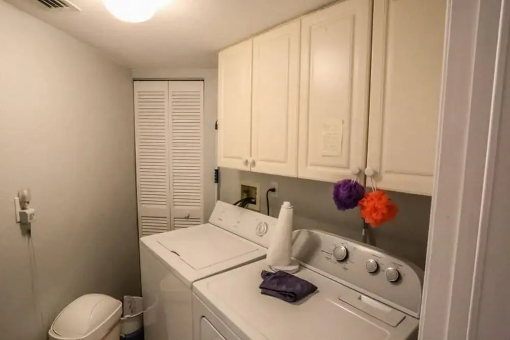 Ocean Harbor 504B