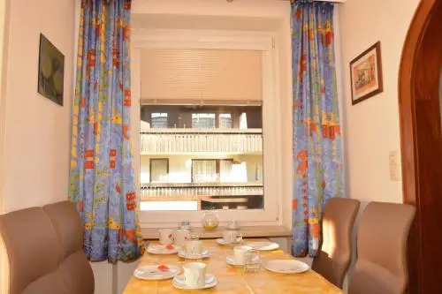 LOW BUDGET Apartment Areit Lozano by Apartments Ged