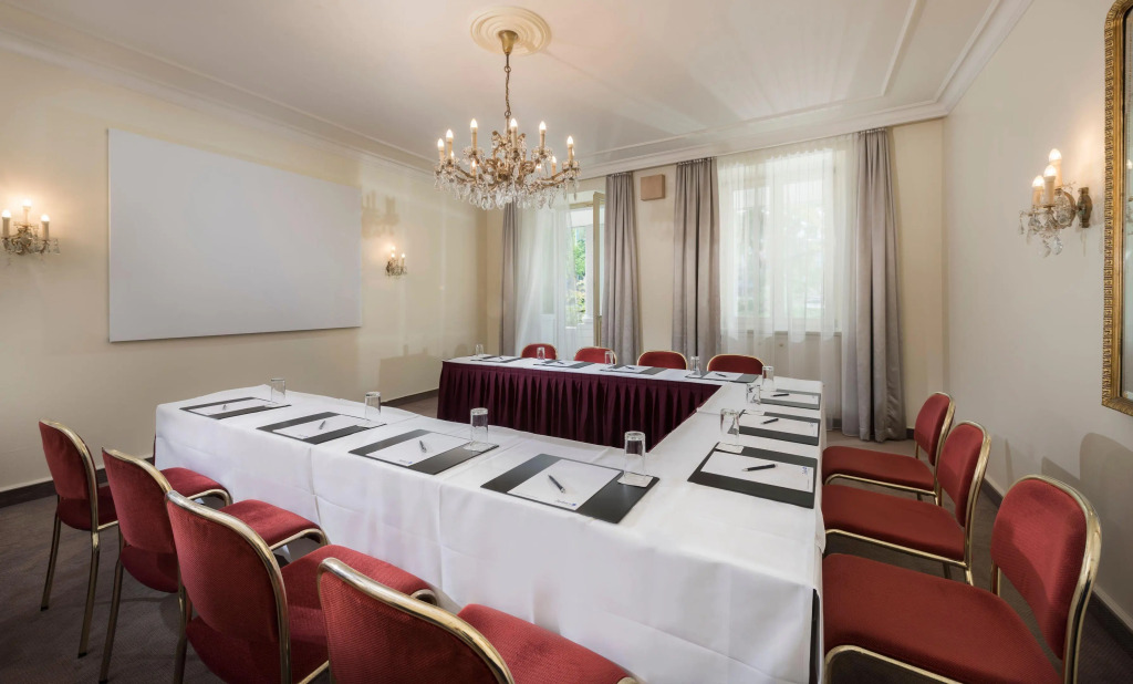 Badischer Hof Baden-Baden - Leonardo Limited Edition