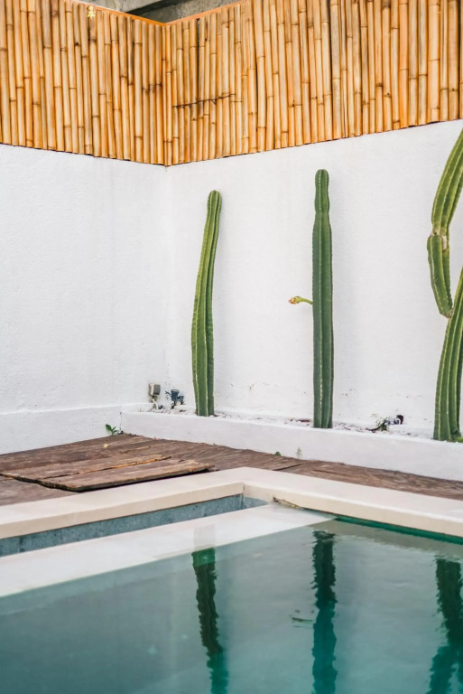 Villa Santorini - Boho-Chic 3-Bedroom Villa in the Heart of Berawa!