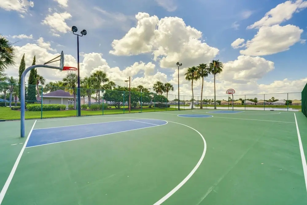 11 Mi to Disney: Home w/ Game Room & Heated Pool