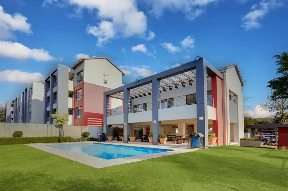 Stunning 2 bed Apartment Near Monte Casino