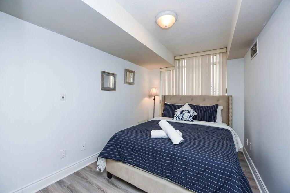 Ovation Condos by PlanURstay