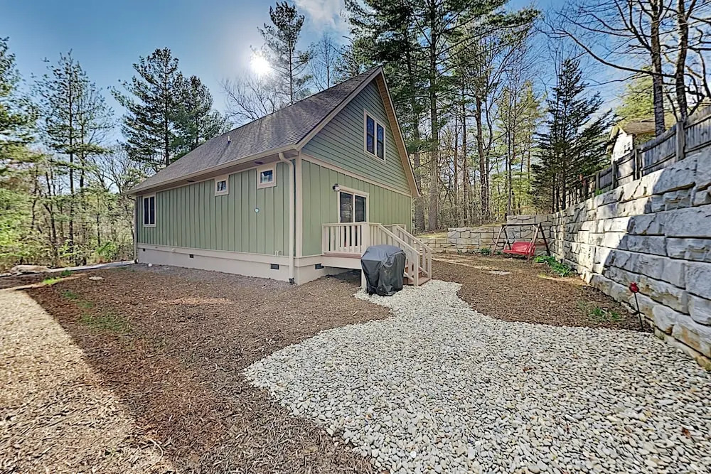 New Listing! Brand-new Near Downtown 3 Bedroom Home