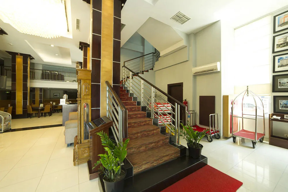 艾里班贾尔马辛贝姆鲁史巴鲁阿梅德亚尼 2 号酒店(Airy Pemurus Baru Ahmad Yani 2 Banjarmasin)
