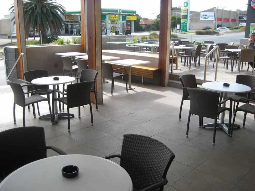 Christies Beach Hotel