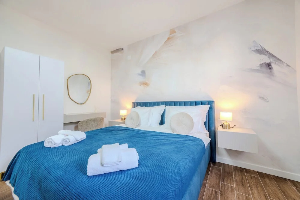 Luxury apartments Marino near beach