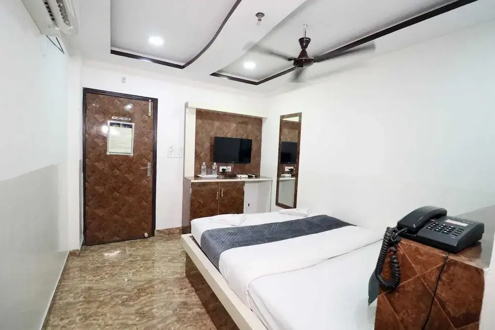FabHotel Best Buy