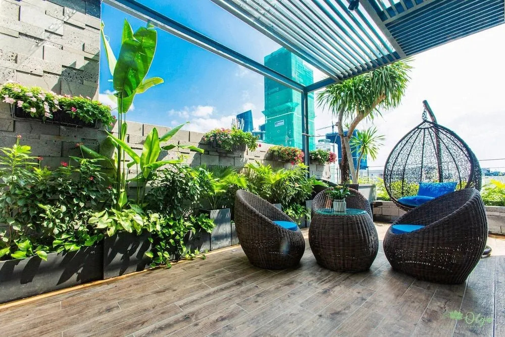Olga Hotel & Apartments