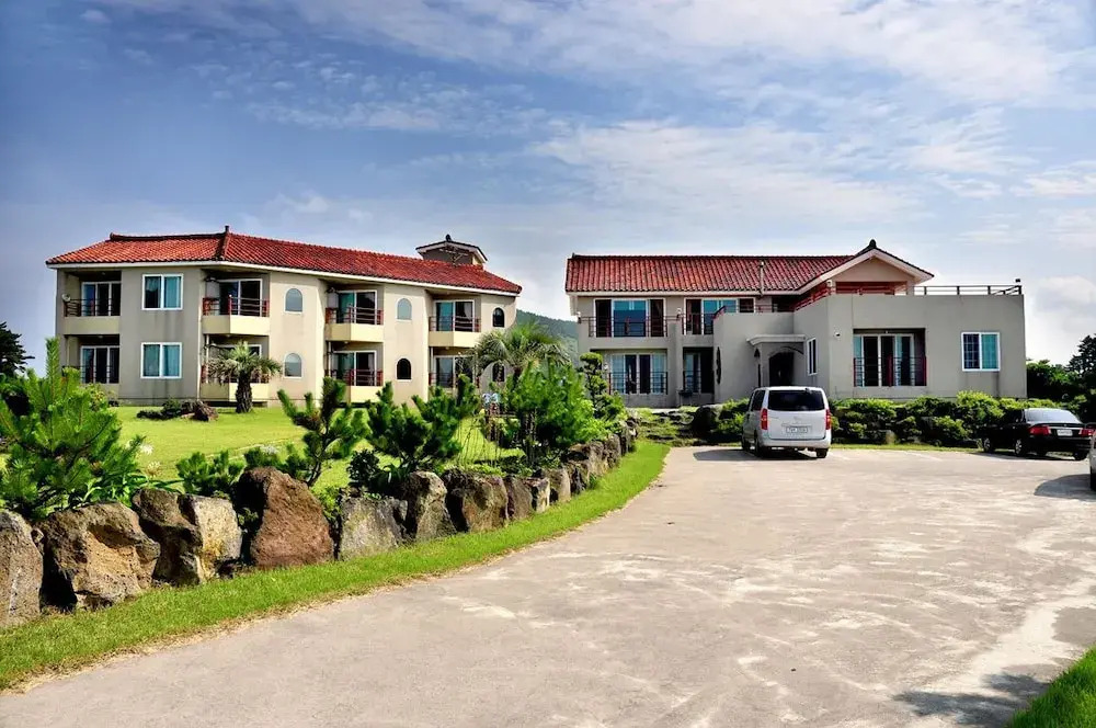 The House Pension