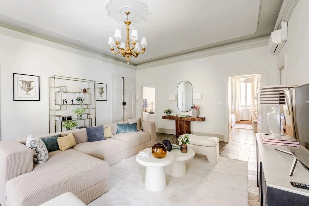 Casa Nara in Lucca With 3 Bedrooms and 2 Bathrooms