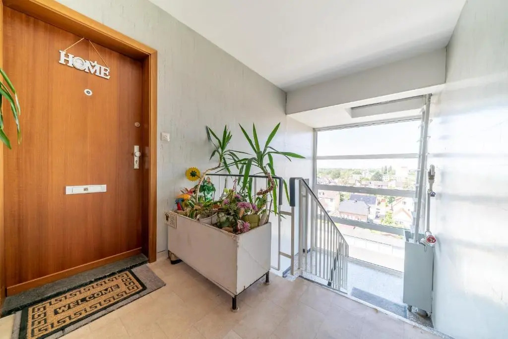 Id 5546 - Private Apartment