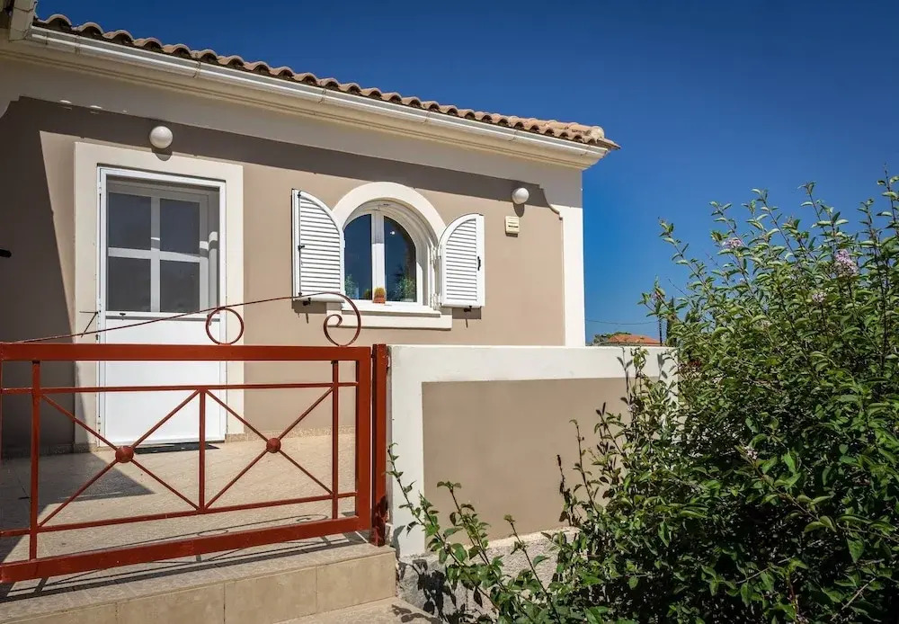 Villa Stella, 2 Bedrooms, Wifi, Near The Beach