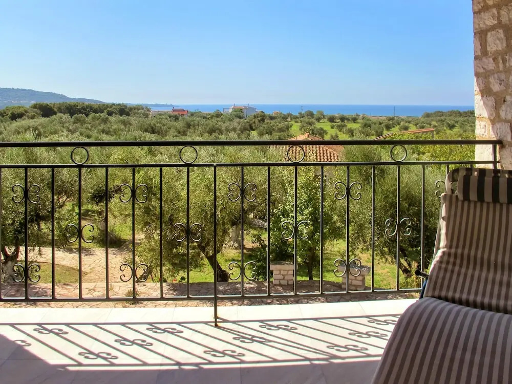 Apartment With 3 Bedrooms in Agios Ilias, With Wonderful sea View, Enc