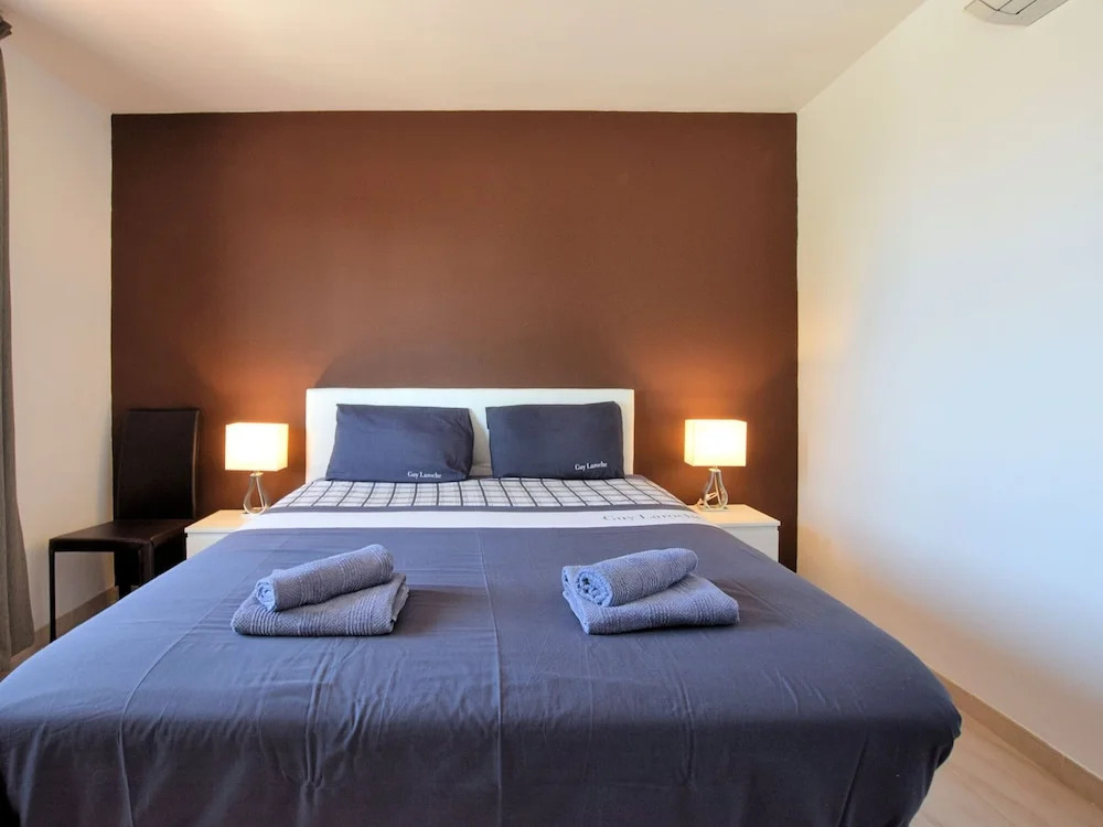 Homely holiday home in Benalmádena with private swimming pool