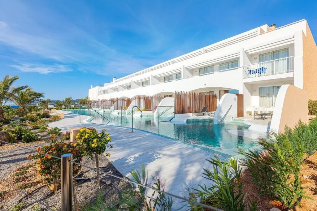 Sirenis Hotel Seaview Country Club