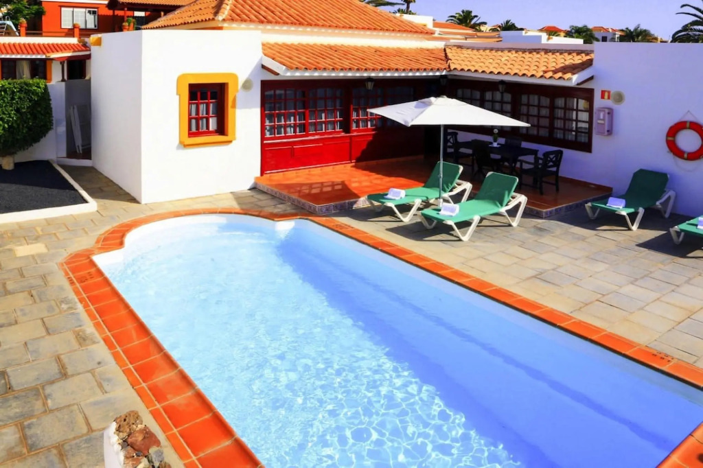 Holiday home in Caleta de Fuste with private pool