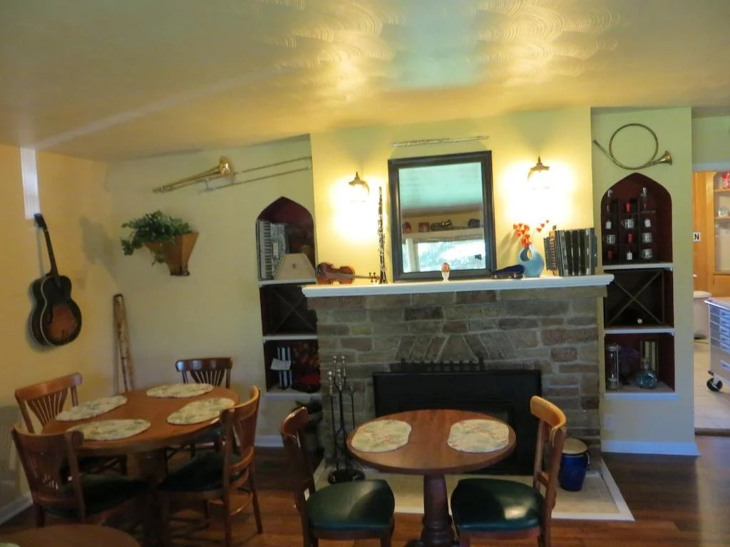 Glen Loch Inn