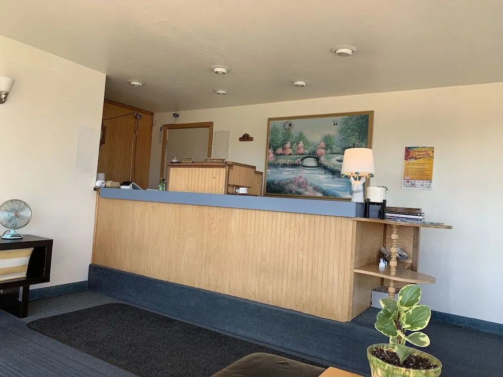 Pacific Sunset Inn