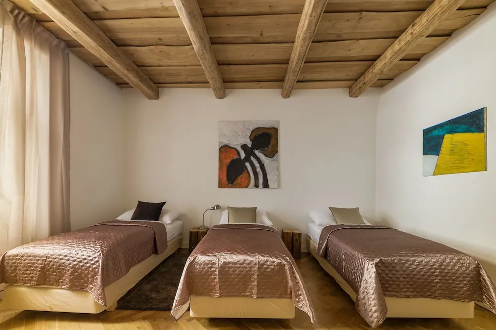 City Spot Apartments