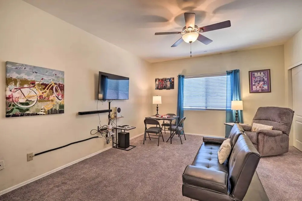 Modern Tucson Home w/ Patio + Saltwater Pool!