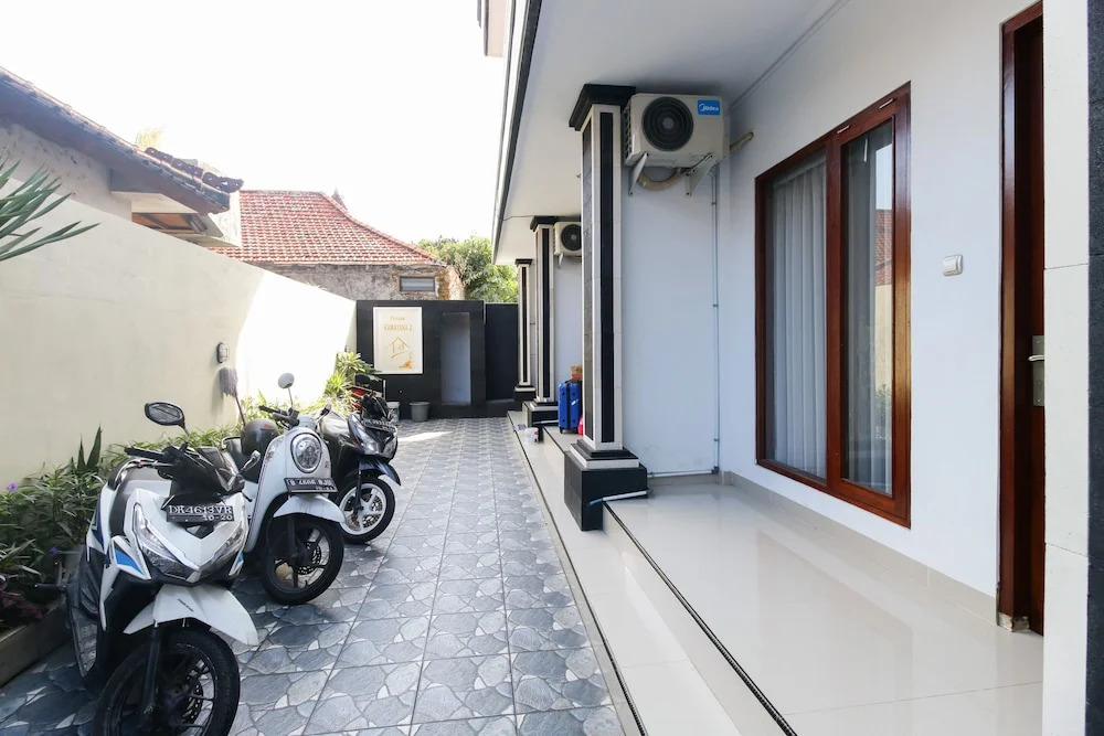 Airy Raya Kuta 84 Bali