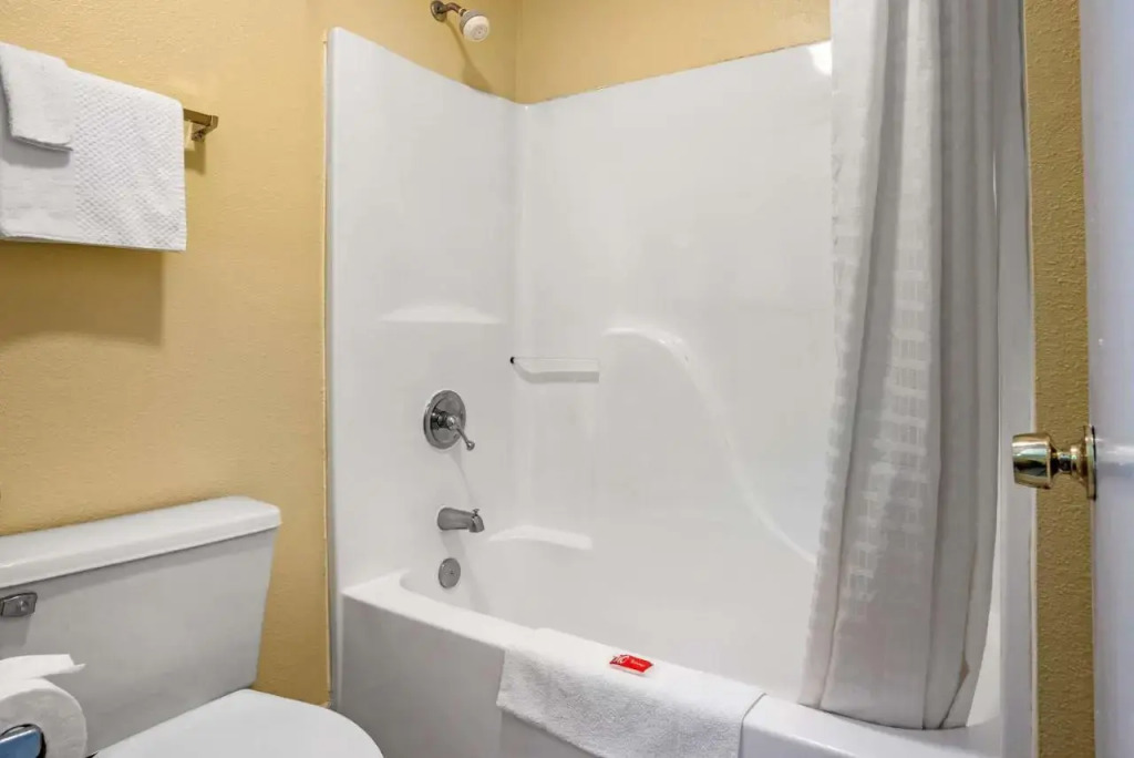 Days Inn Evergreen