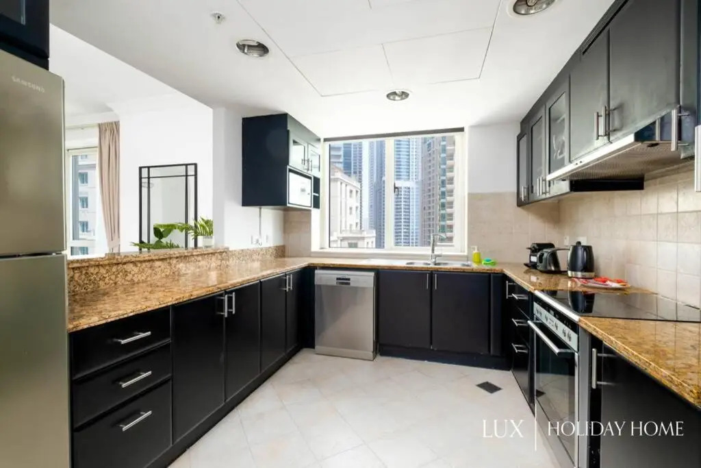LUX - Ultimate Marina View Deluxe Suite