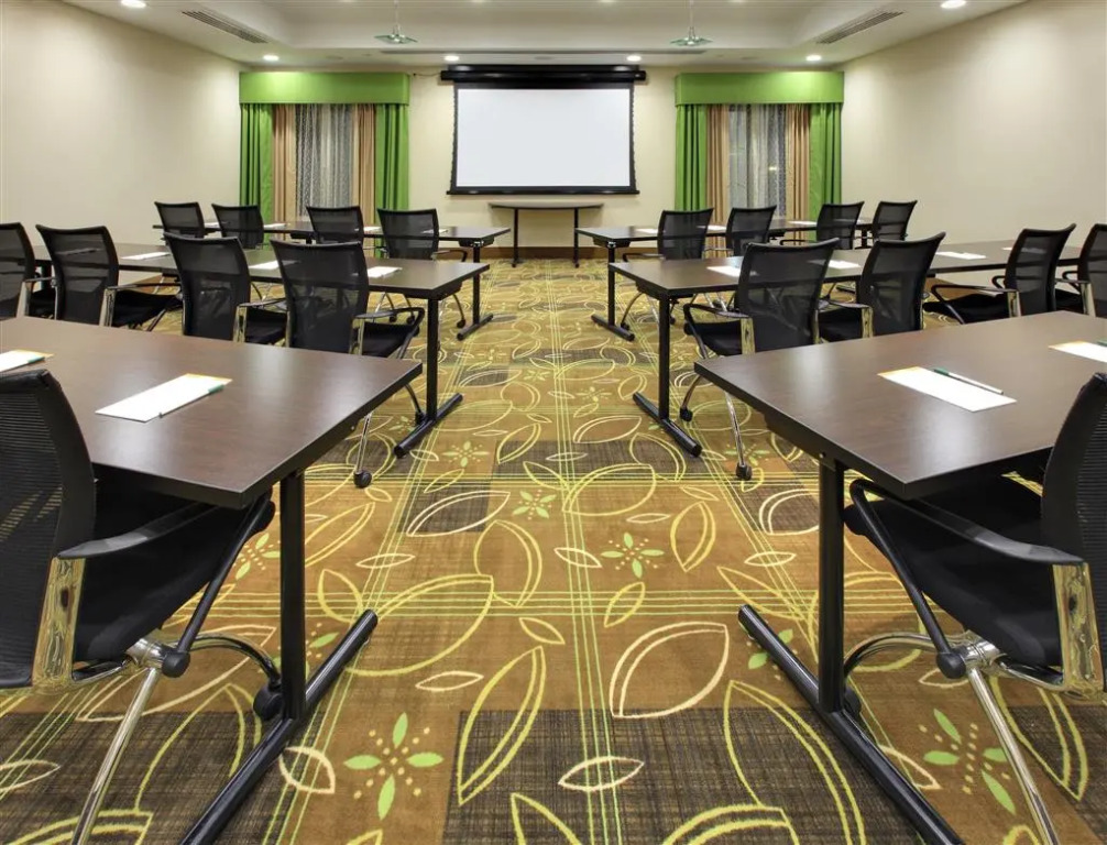 La Quinta Inn And Suites Memphis Wolfchase