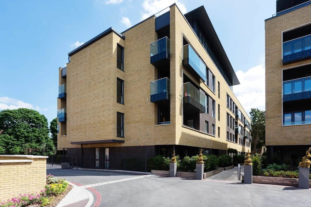Veeve - Putney Heath