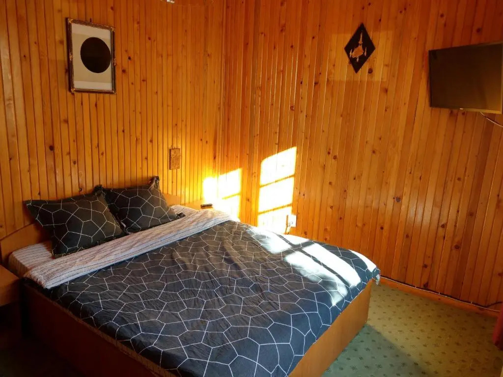 Grandpa's hidden crib, 6 bedroom, pet friendly