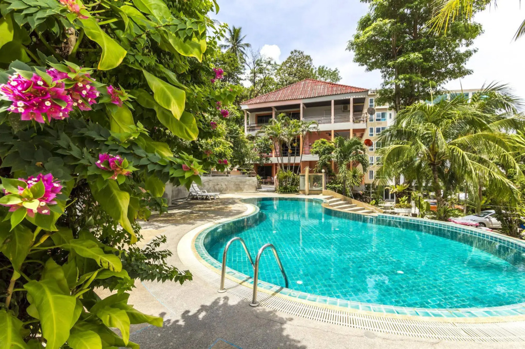 Baan Lukkan Hostel