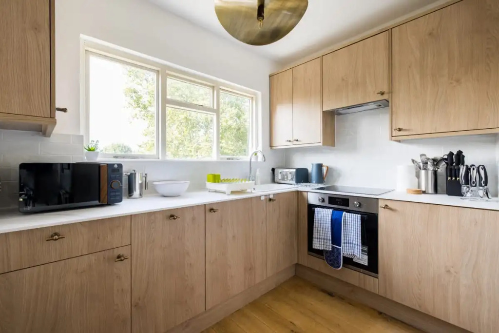 The Maida Vale Maison - 4BDR Maisonette Flat