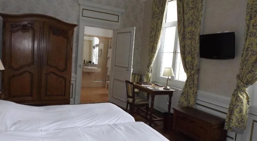 Château des Monthairons Hôtel Restaurant GastroMaison Spa privatif