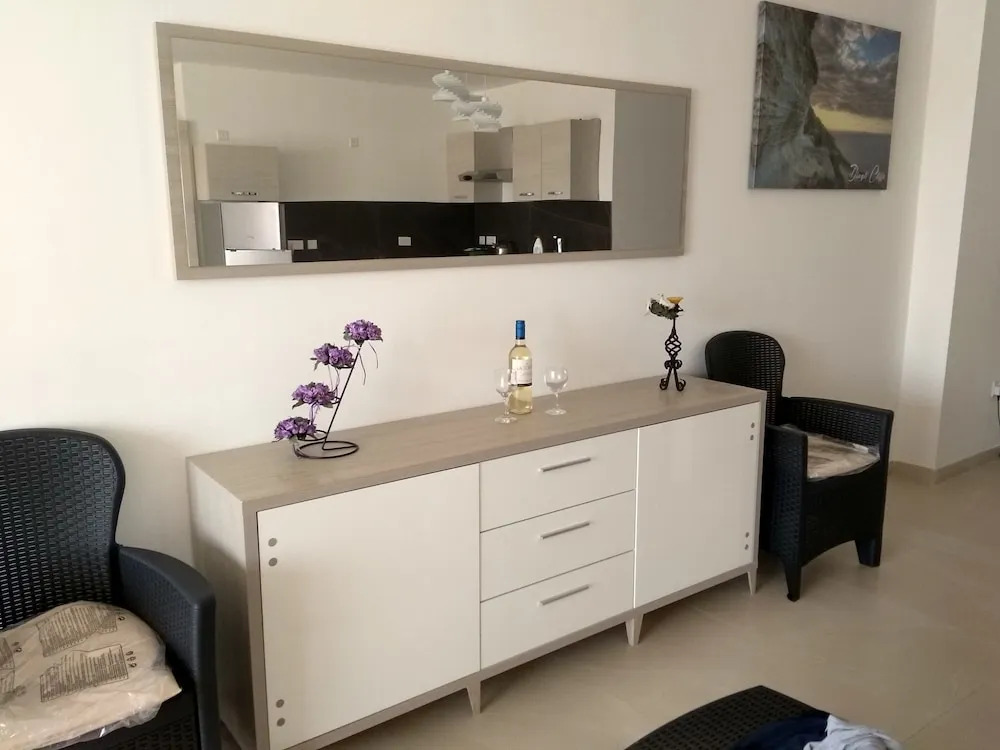 Paradise Luxury Apartment