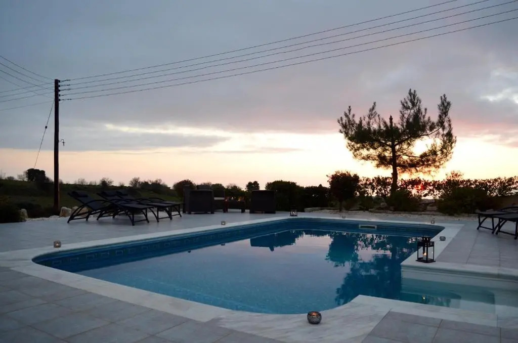 Villa Alethia