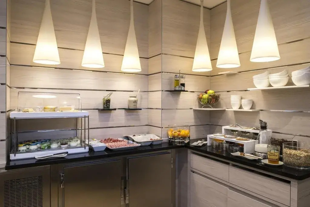 Hotel Cambon