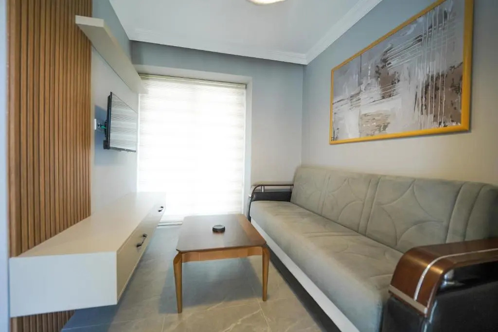 Han Apart Hotel Side