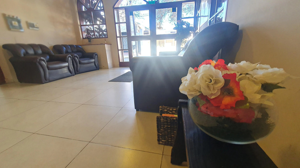 Hotel Pueblo Huarpe