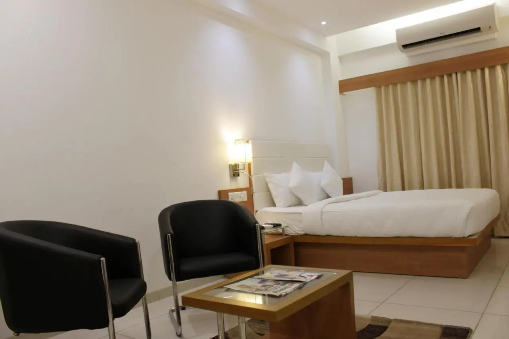 Hotel Ashray Inn