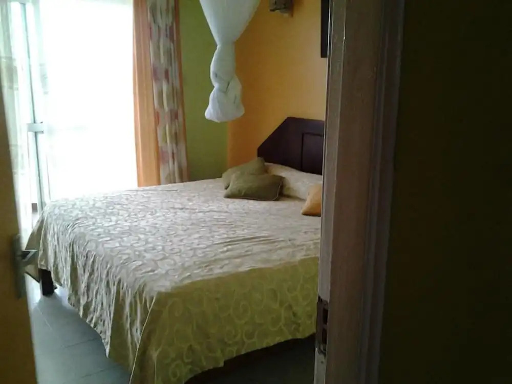 Midview Hotel-Nyali