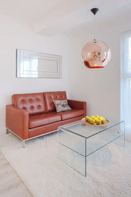 Fantastic Modern 2 Bed Apartment in Shadwell