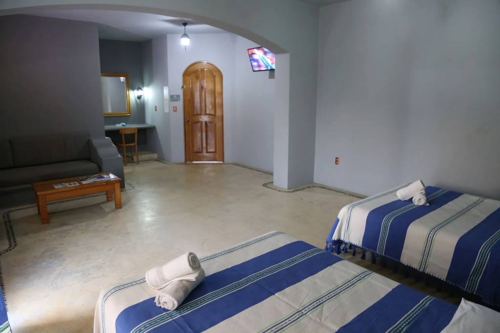 Casa Blanca Del Sol Bahía Chahue B&B