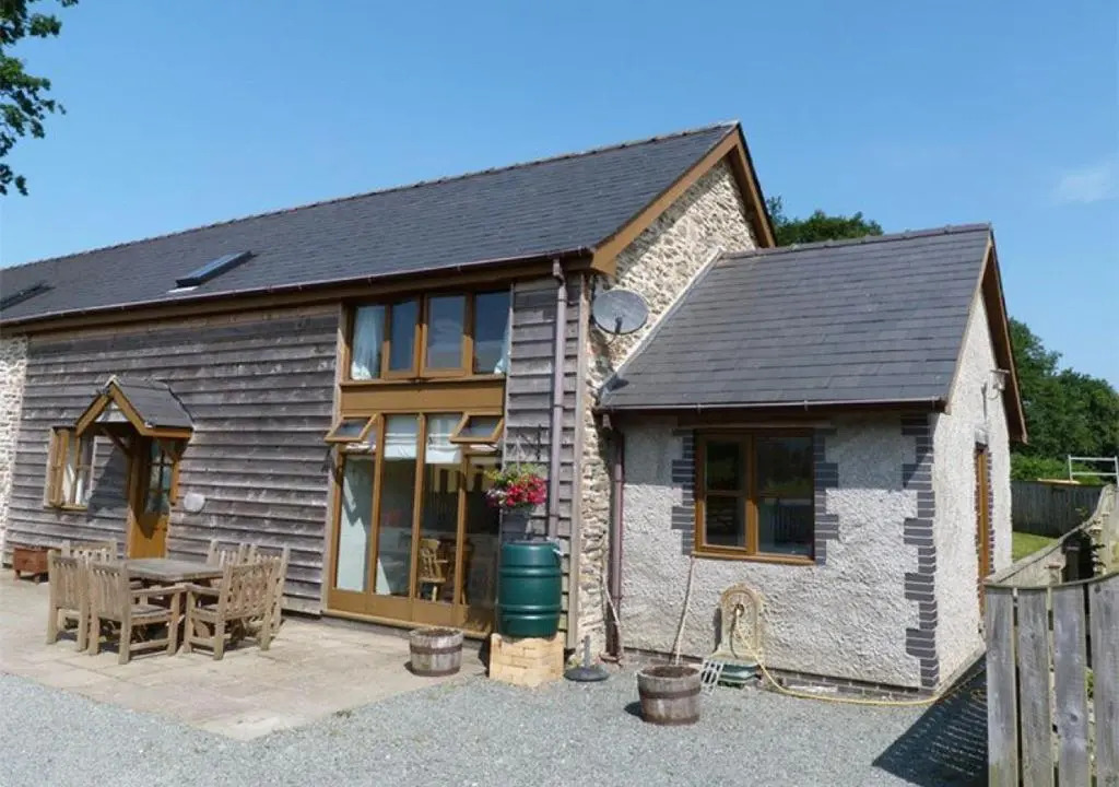 4 Bed in Builth Wells oc-39473