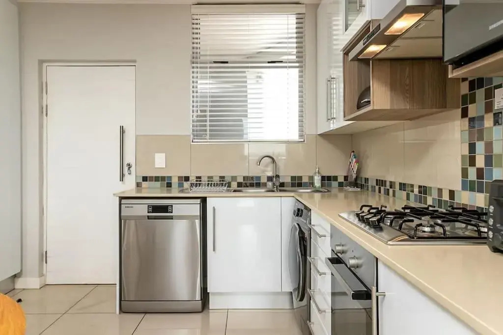 Apex on Smuts 2 bedroom luxury, Wifi