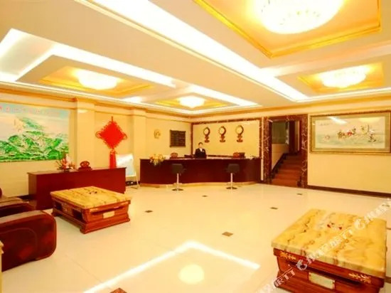 Pujuelai Hotel